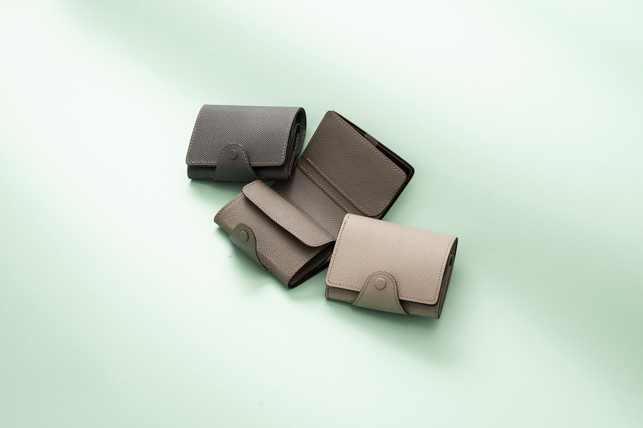 コンパクト2つ折り財布 “PAL” by 11DROPS（イレブンドロップス）