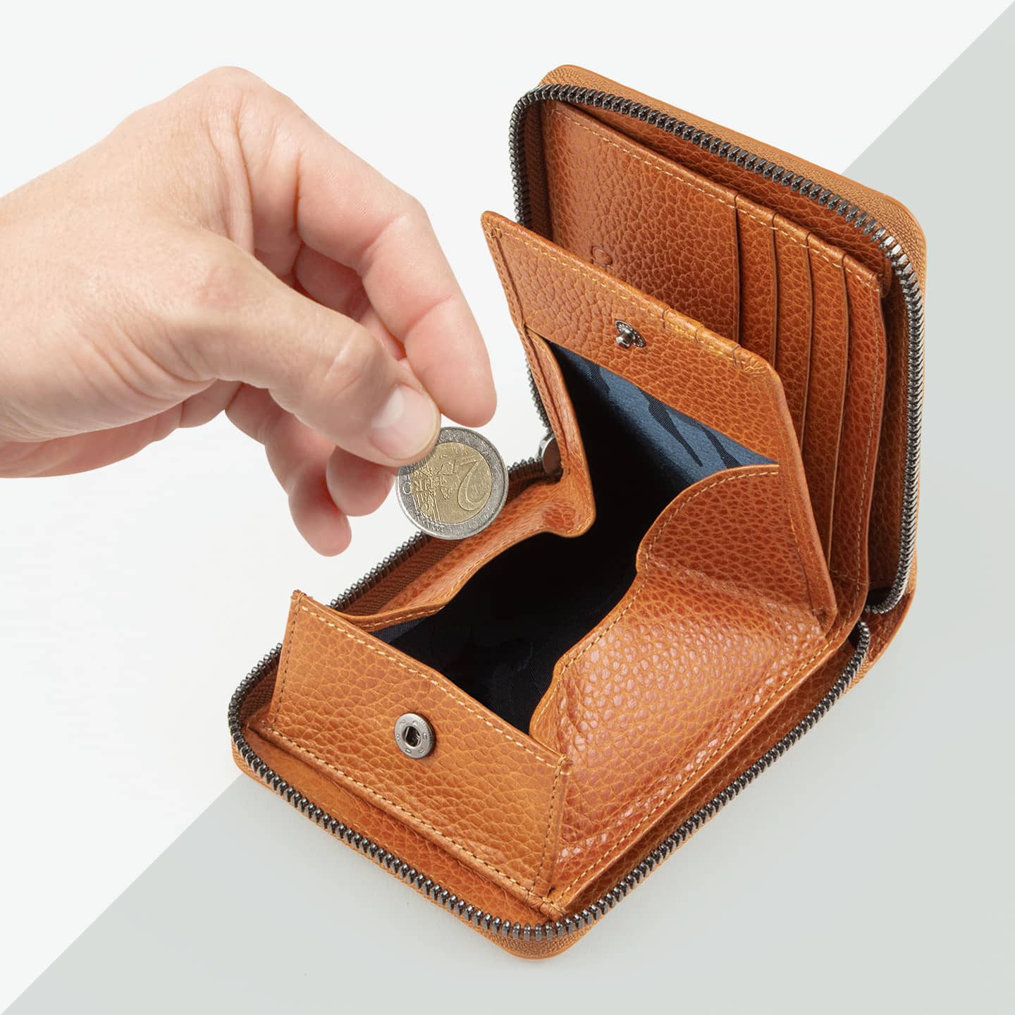 ベルーガ ラウンドジップ二つ折り財布 | 大人の財布・ 二つ折り財布 など拘りの日本製ブランドなら Mens Leather Store