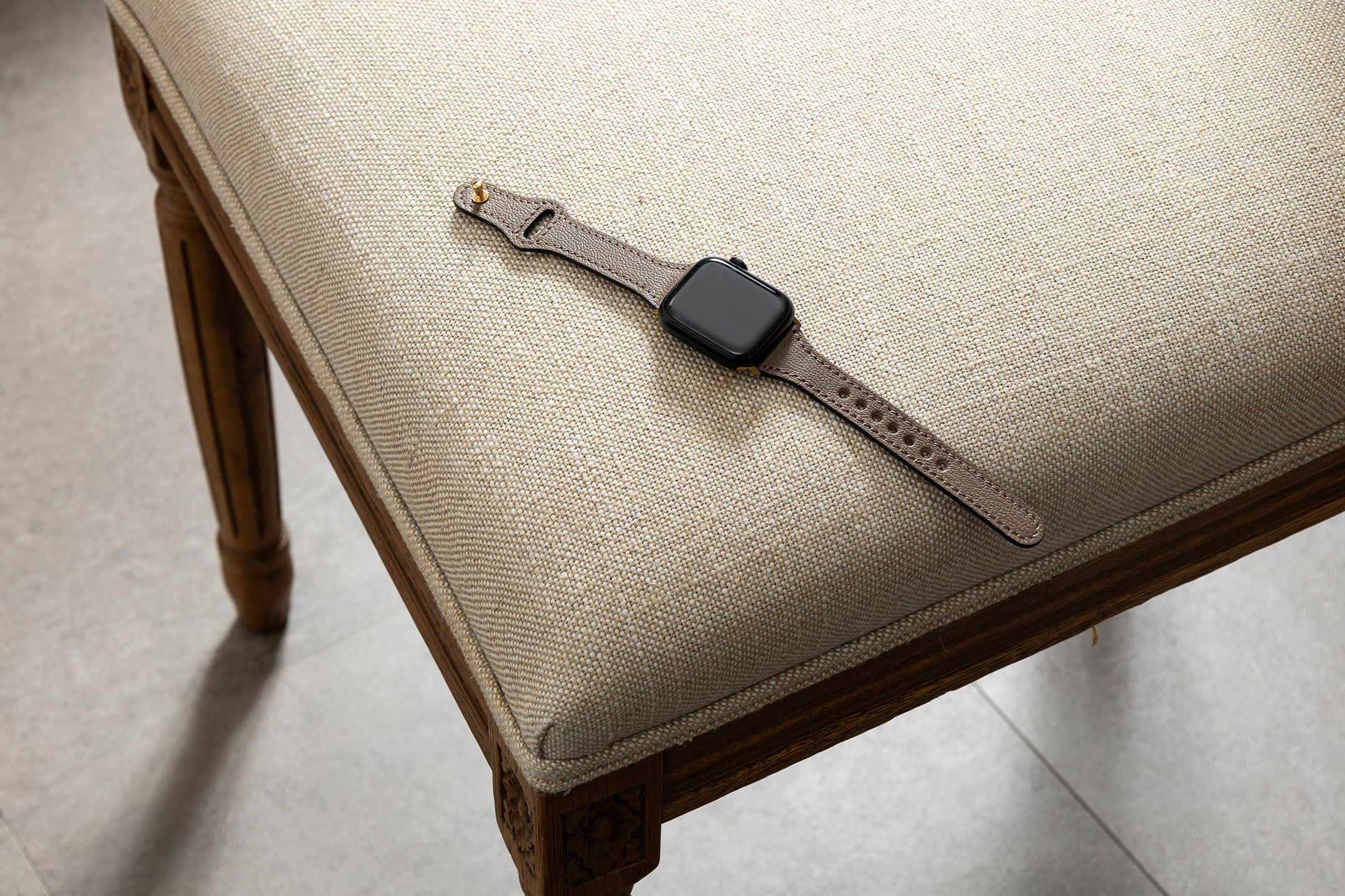 シェーブル アップルウォッチバンド by CxC Leather（シーバイシーレザー）