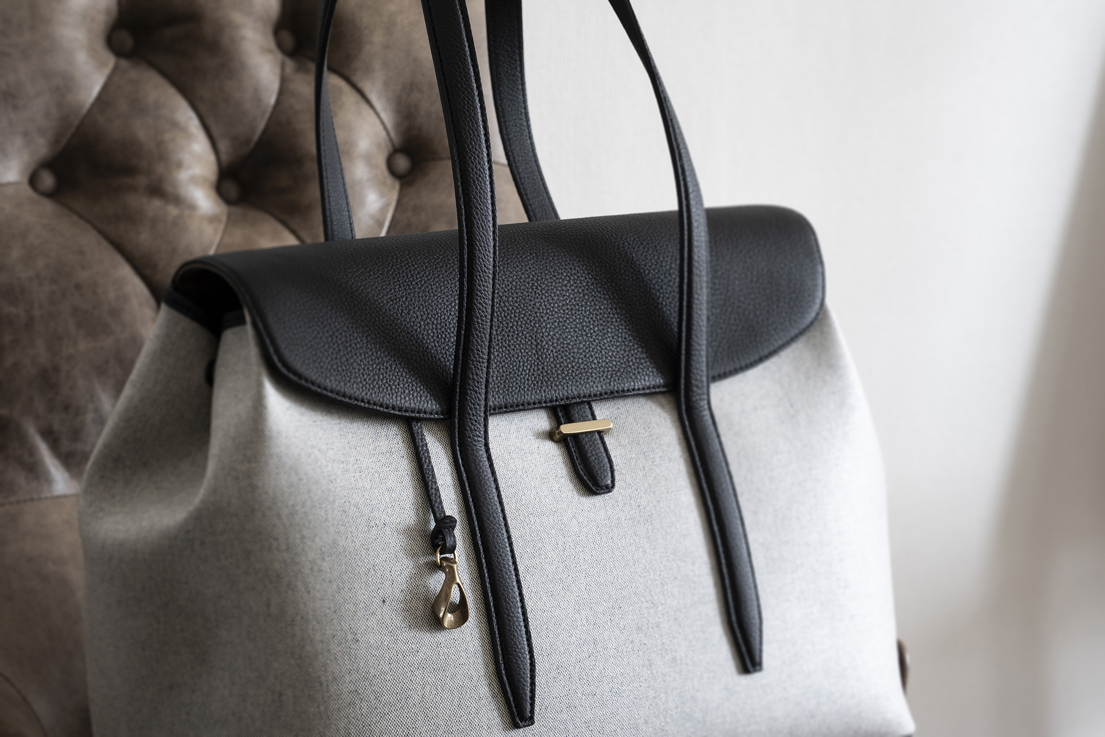 キャンバスフラップトートバッグ(L) Ver.2 《Embrace》 by ETiAM（エティアム）