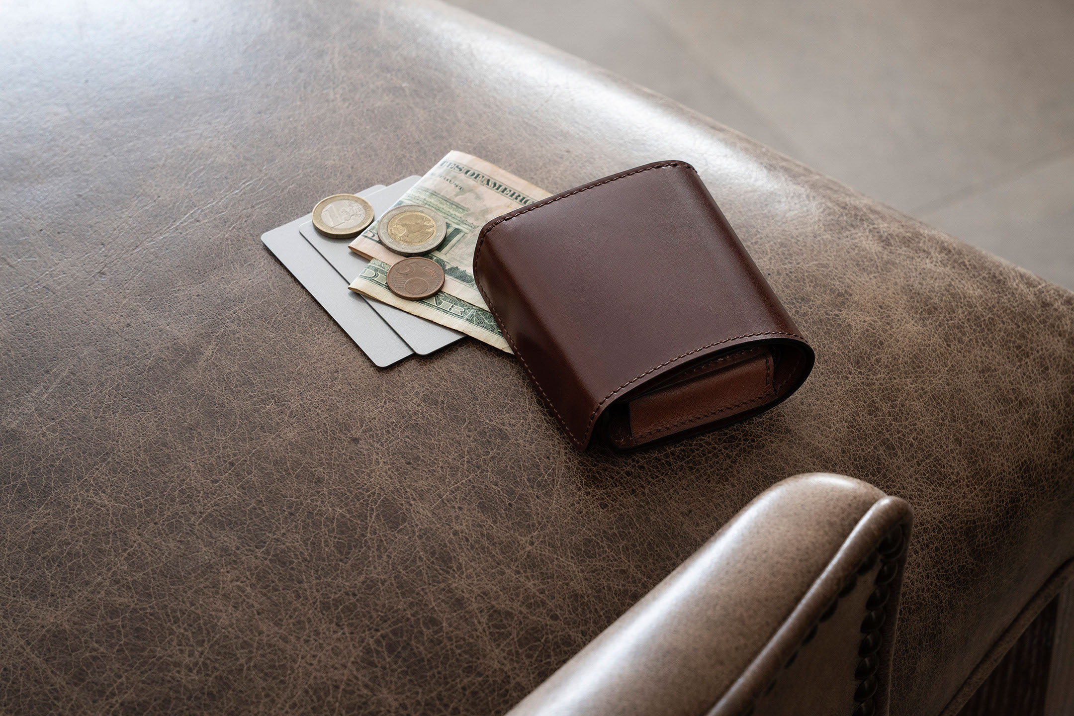 コードバン ミニウォレット “ラプチャー” by FORCUS LIGHT（フォーカスライト）