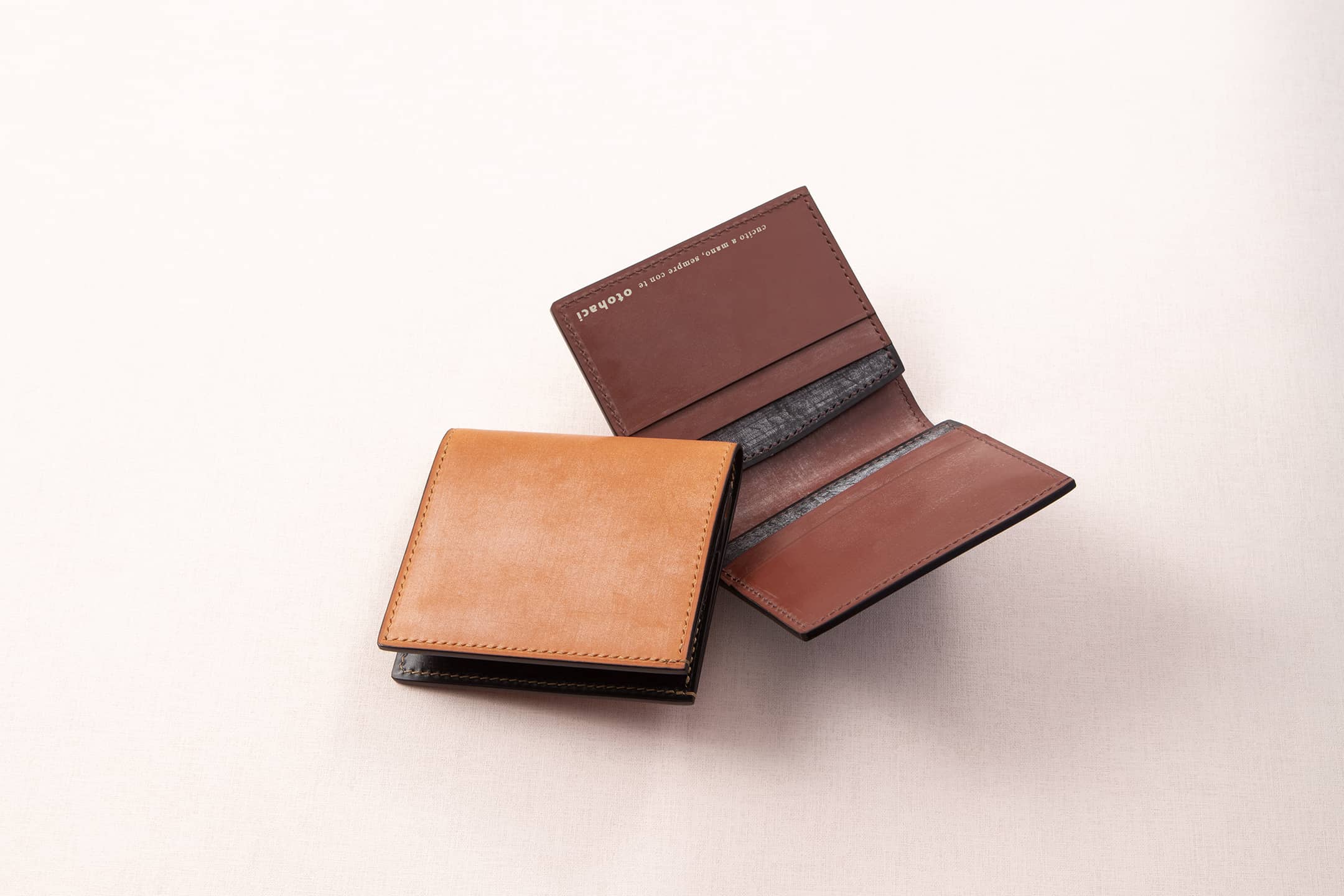ブライドル 薄型二つ折り財布（小銭入れ付き） by otohaci（オトハチ）