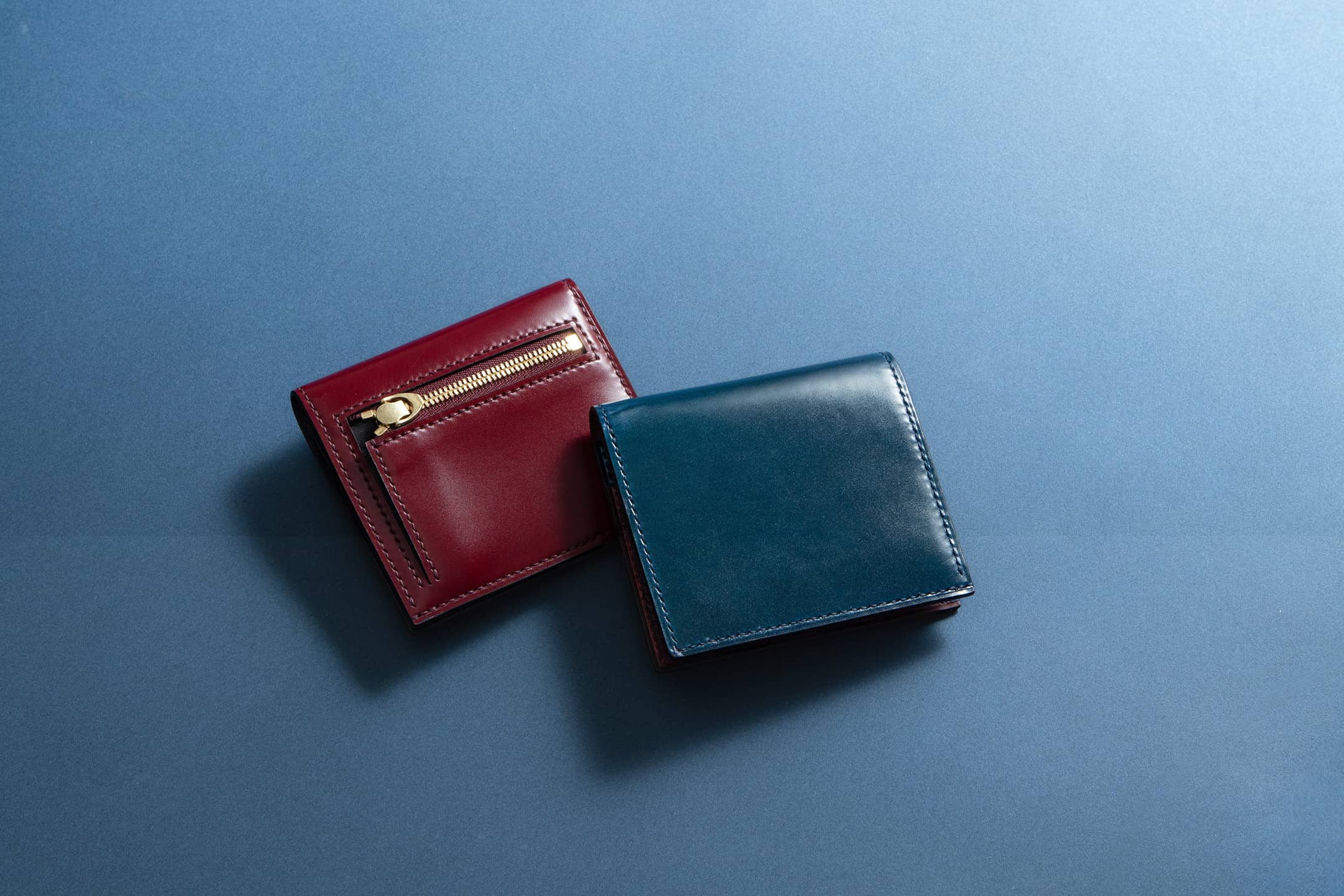 アニリン染めコードバン & ブライドル 薄型二つ折り財布 （小銭入れ付き） by otohaci（オトハチ）