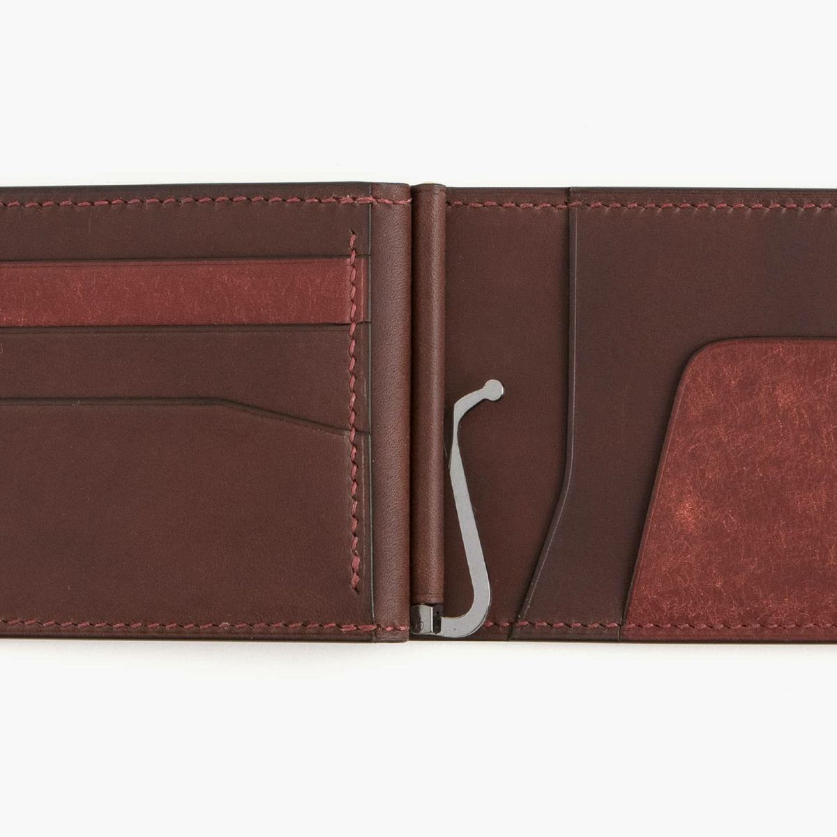 内装（リスシオ）：Tabacco ／ 内装装飾（プエブロ）：Coccinella ／ 糸色（MeiSi）：Bordeaux ／ 金具：Black