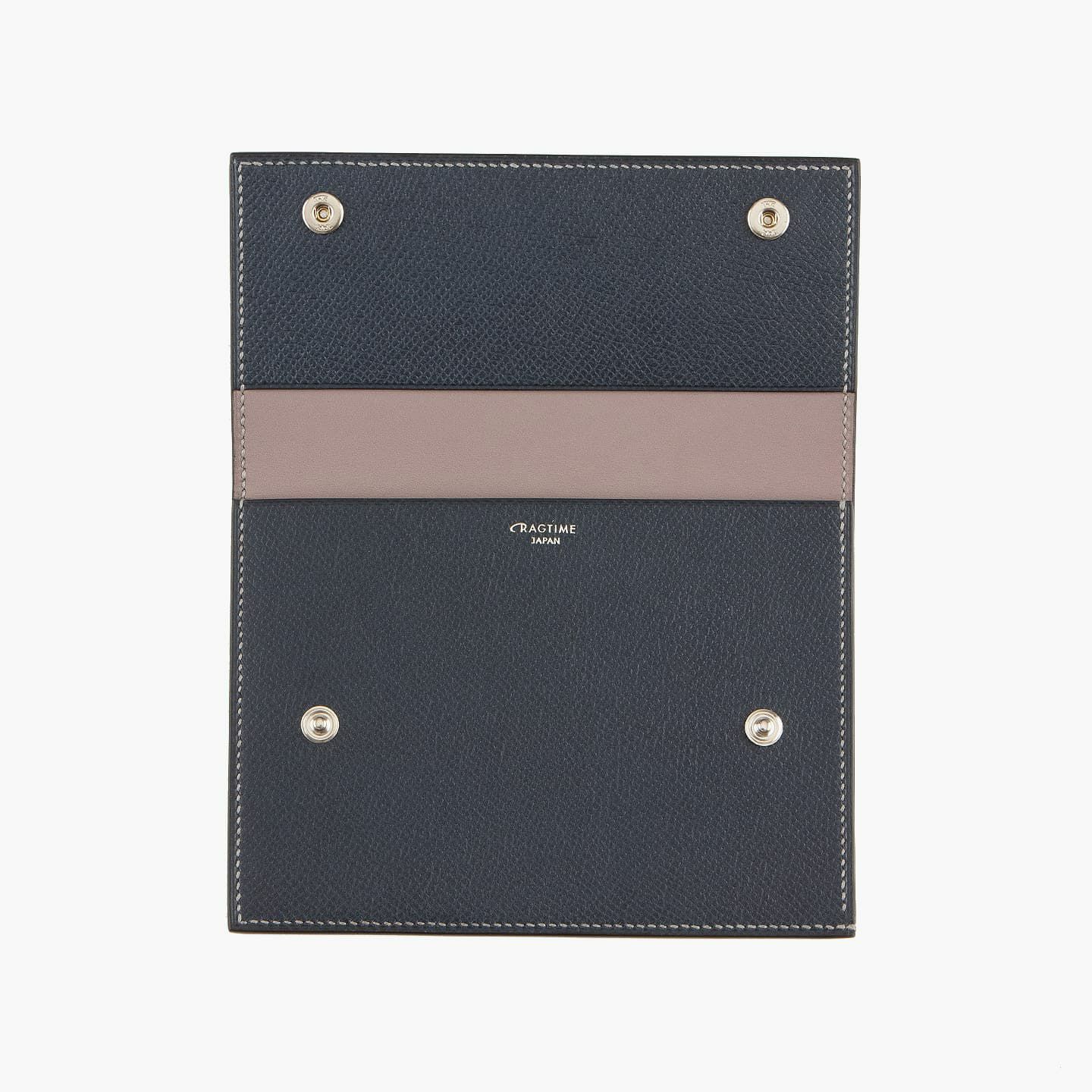 外装 & 内装（ダービー）：Navy Blue ／ 内装裏地（バラニール）：Gray ／ 糸色（MeiSi）：Seagull Ash