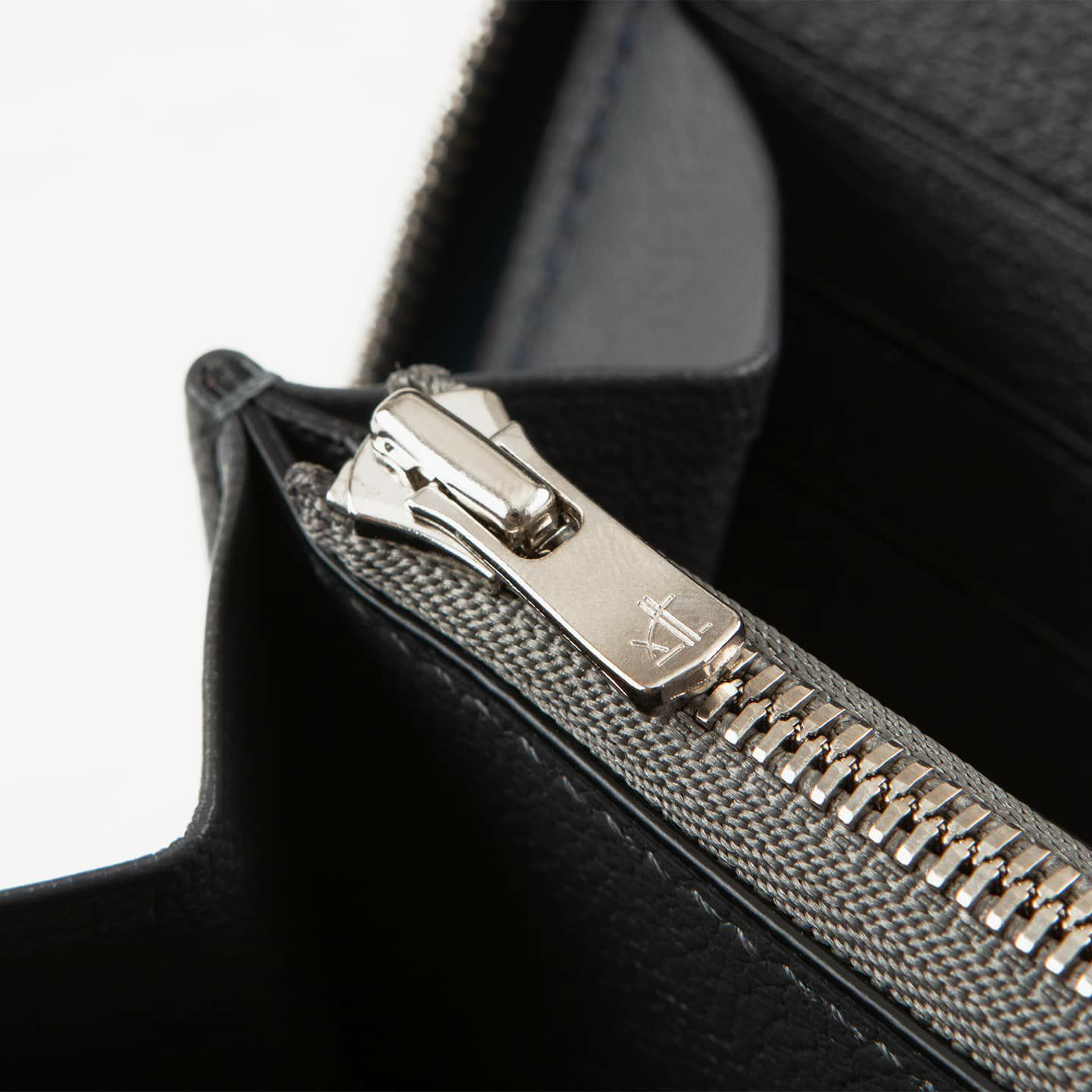 ラウンドファスナー財布・拘りの革小物 MLS（Mens Leather Store）