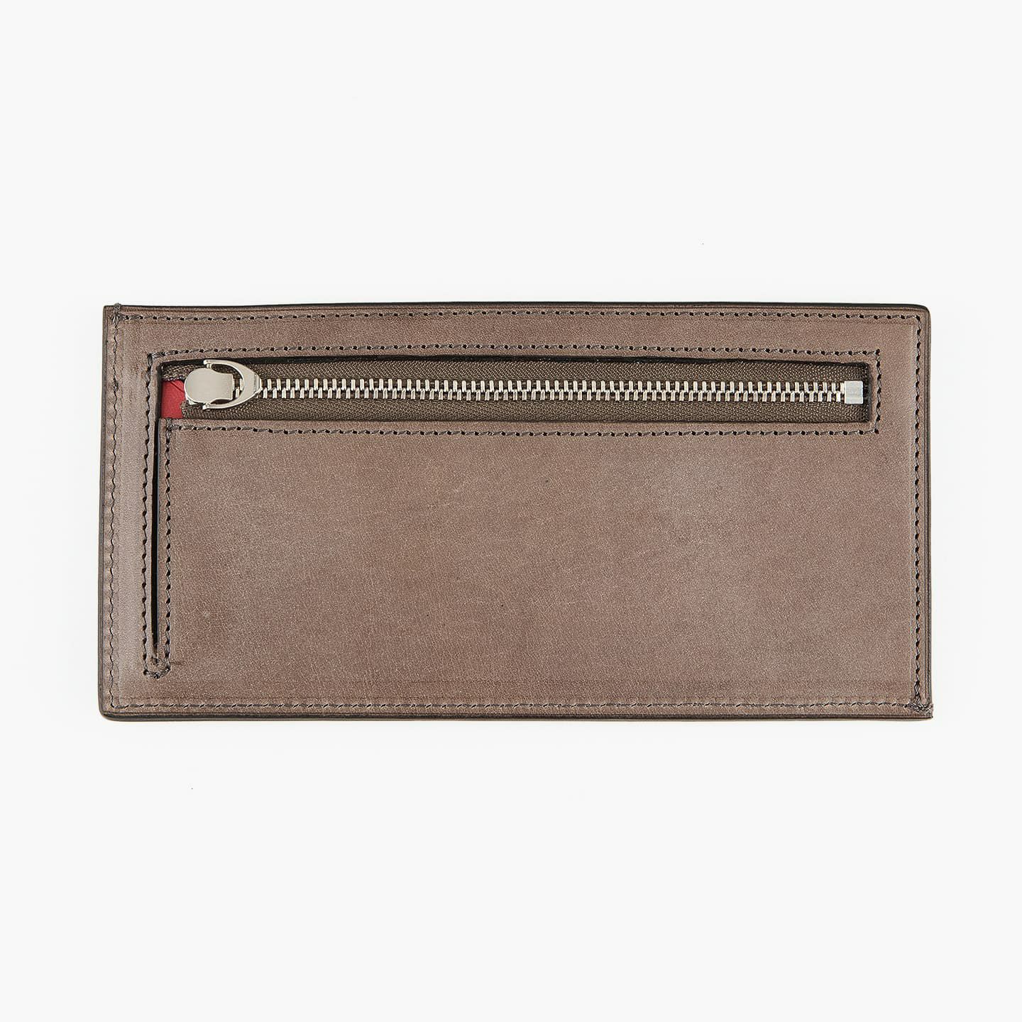 外装・内装（ロロマ）：Grigio、小銭入れ裏地（豚革）：Black、金具：Silver、糸色：Grigio　※ファスナーテープ色は、外装に合わせた色となります。