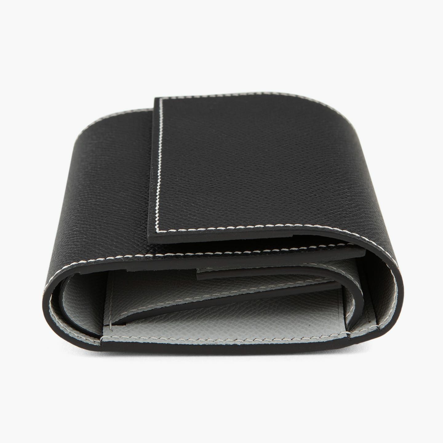 外装（ダービー）：Noir、内装（ダービー）：Ice Gray、糸色：Peal Gray、金具：Silver