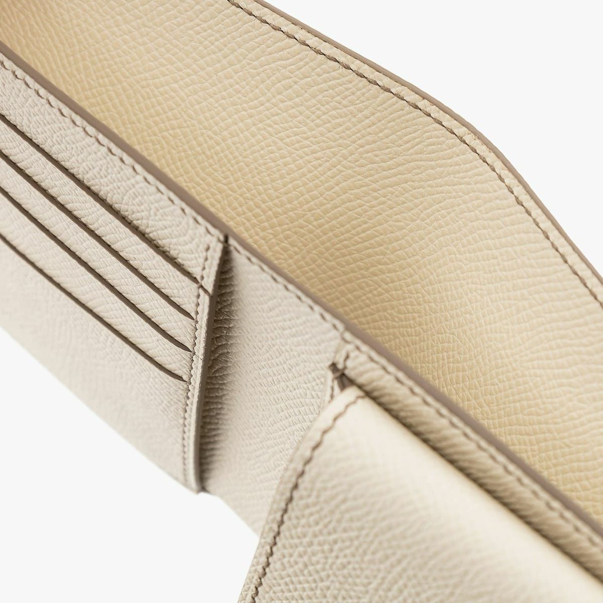 外装（ダービー）：Etope、内装（ダービー）：Ivory、糸色：Elephant Gray、金具：Silver