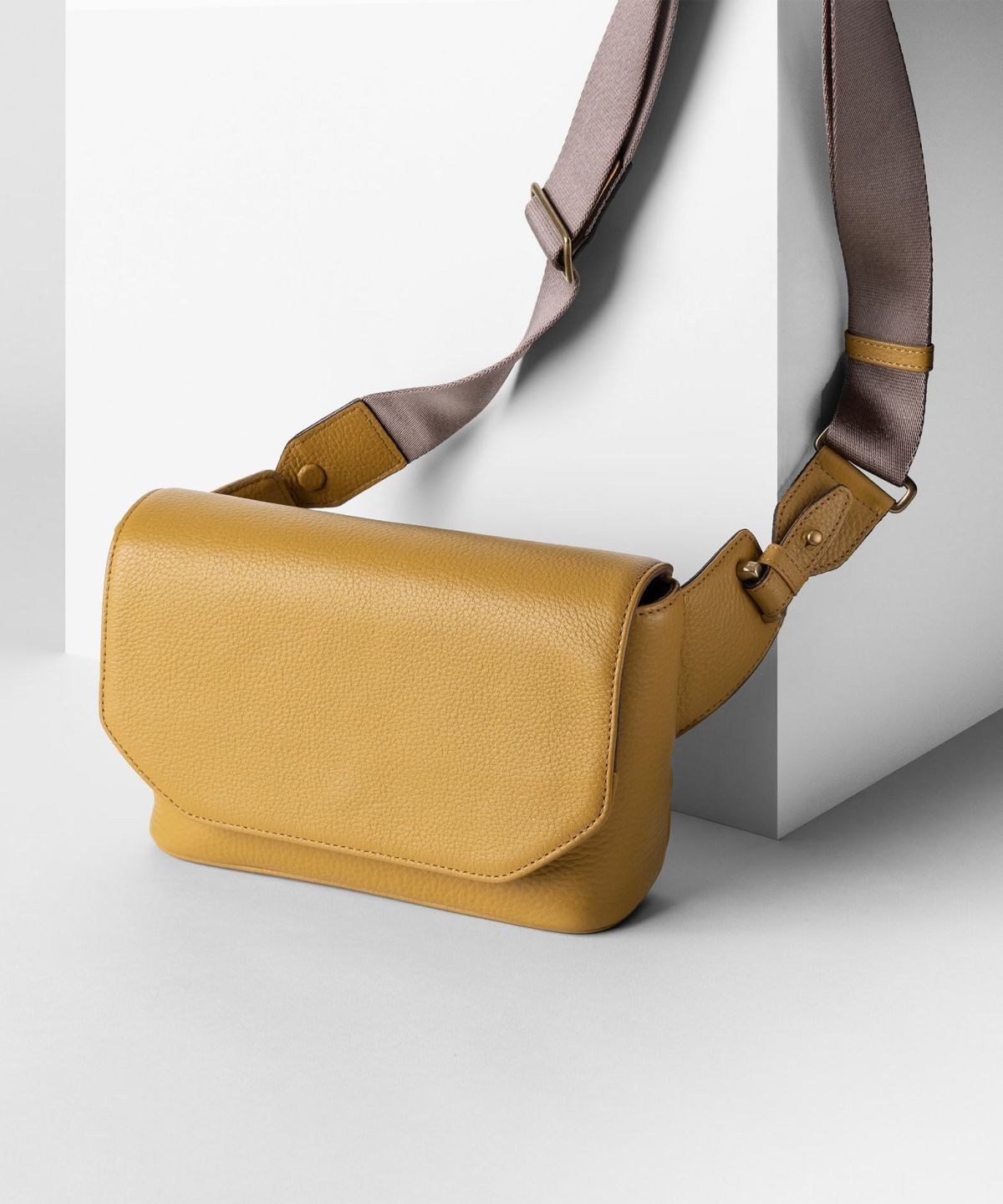 ボディバッグ“Liberty” ※こちらは廃盤カラー