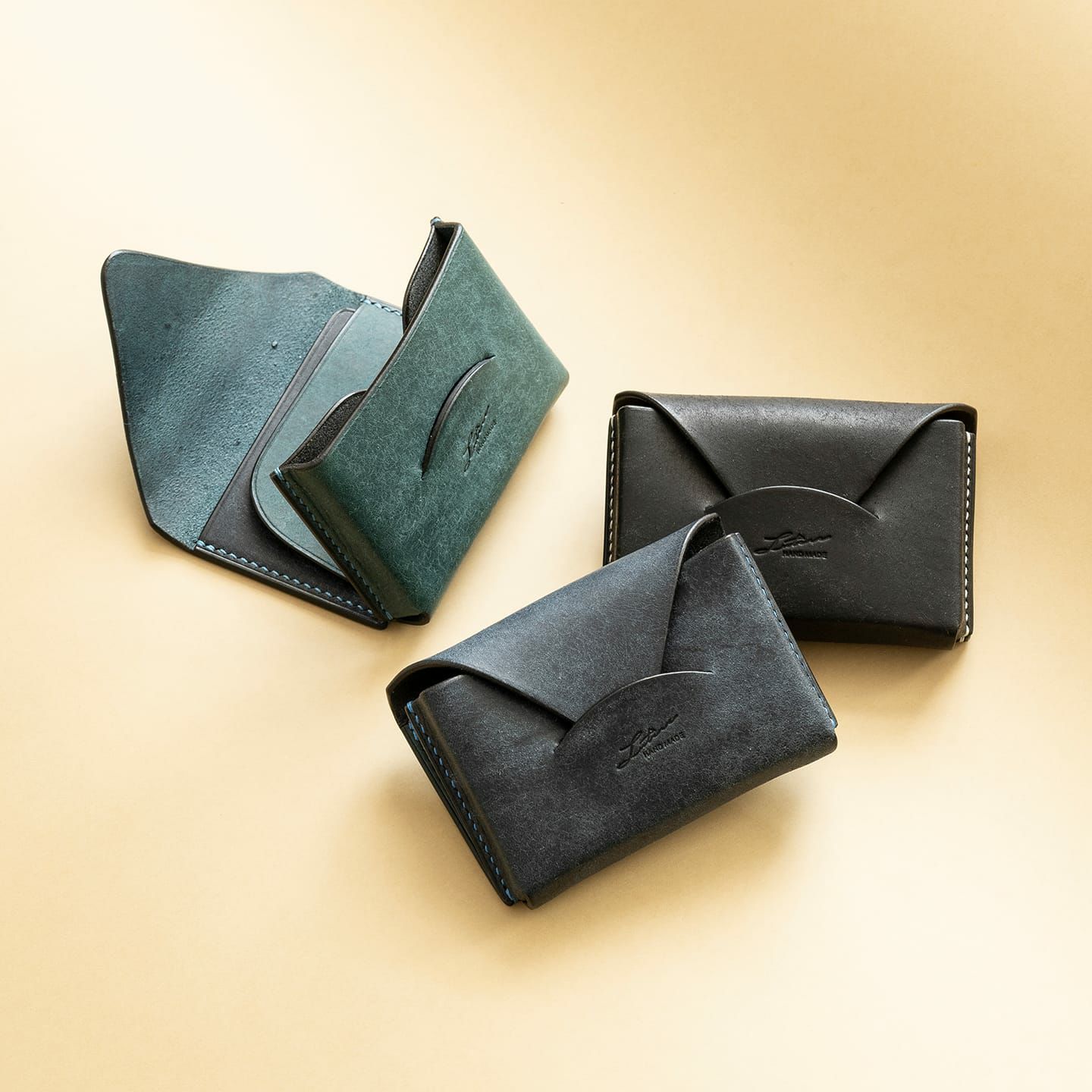 プエブロ 横型名刺入れ “Letter” | 大人のバッグ・財布・ 名刺入れ 