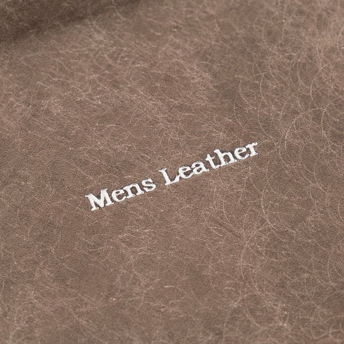 表面（マルゴー）：Gray、裏面（イングラサット）：Black、糸色：Seagull Ash、名入れ刻印：箔押し【Silver】、名入れ文字：Mens Leather