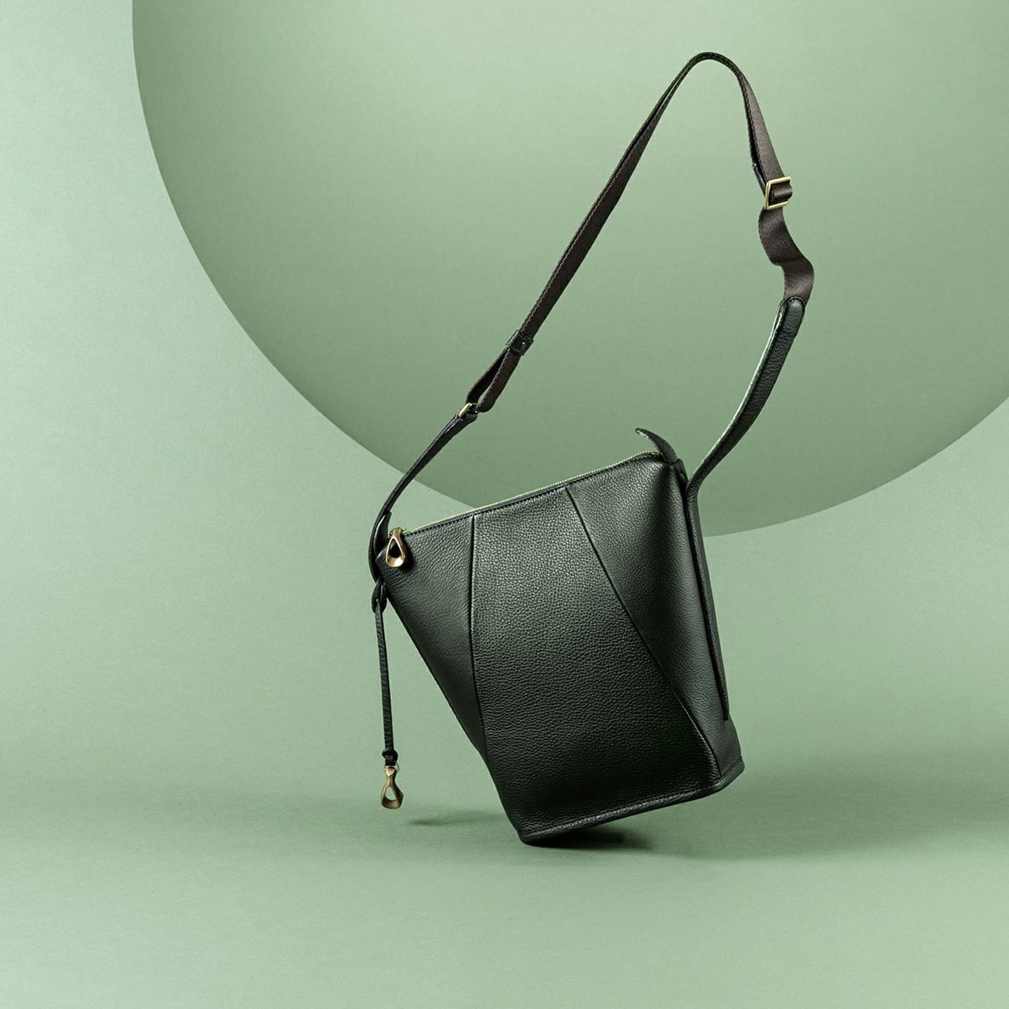 ミニショルダーバッグ“Swing” | 大人のバッグ・財布・ ショルダー 