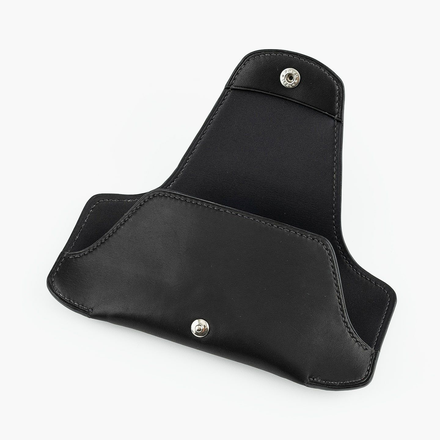 外装（ノヴォナッパ）：Noir、内装（ツェルマット）：Noir、ホック：Silver