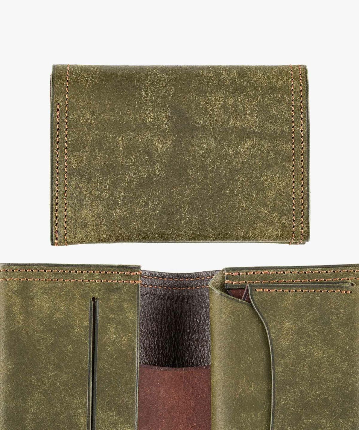 外装（プエブロ）：Oliva、内装装飾（プエブロ）：Tabacco、糸色：Brown