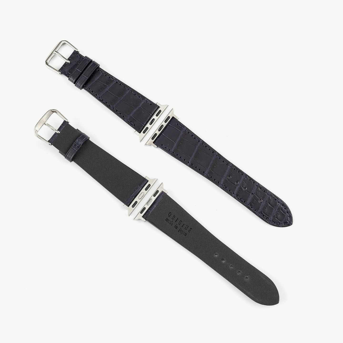 表面（クロコダイル）：Navy、裏面（ツェルマット）：Noir、アダプター ＆ 尾錠：Silver