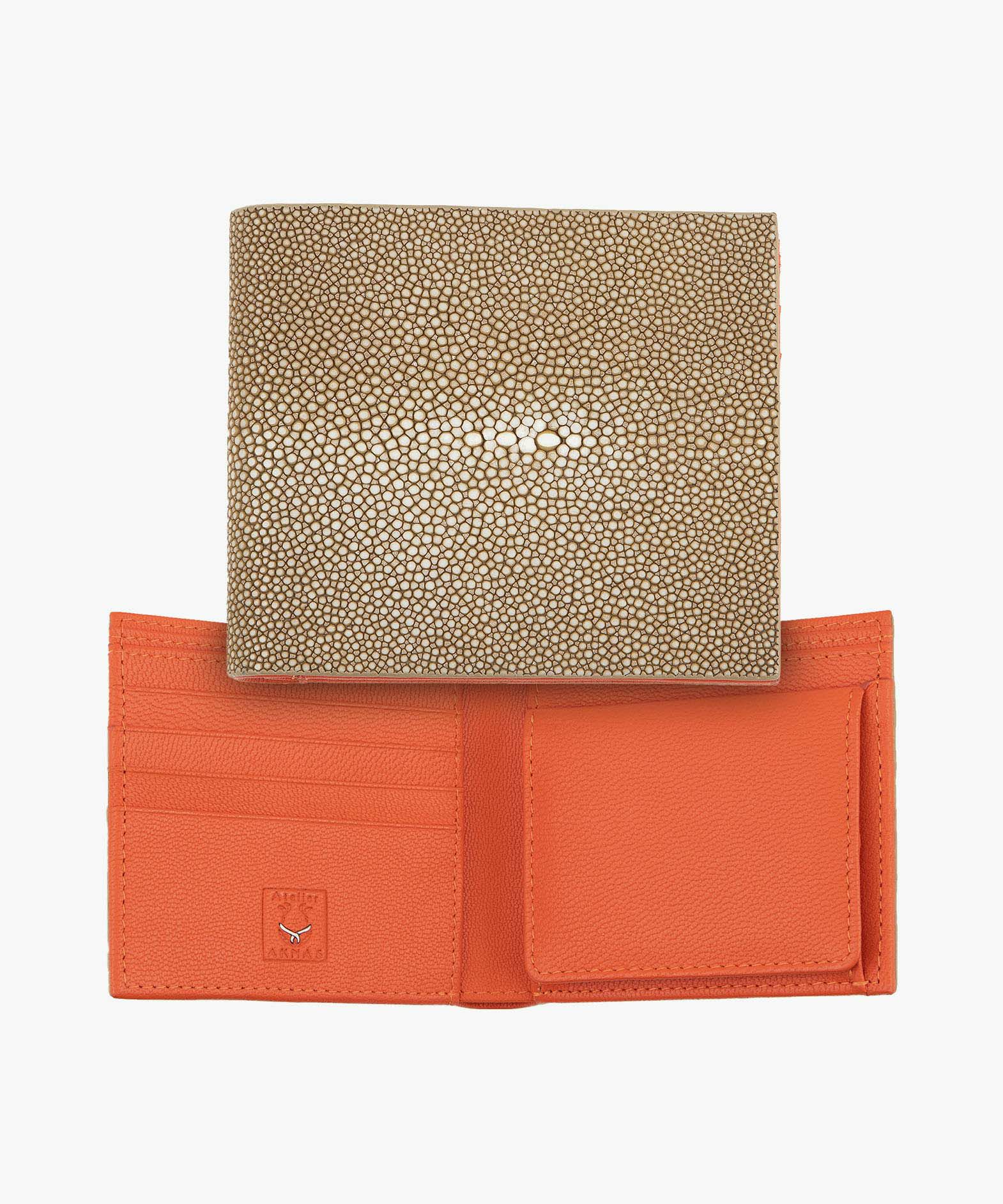 ブ*e様 GUCCI GGスプリーム ティアン 2つ折り 長財布 バード 鳥 楽天市場】【財布】GUCCI グッチ GGスプリーム ティアン 2つ折長