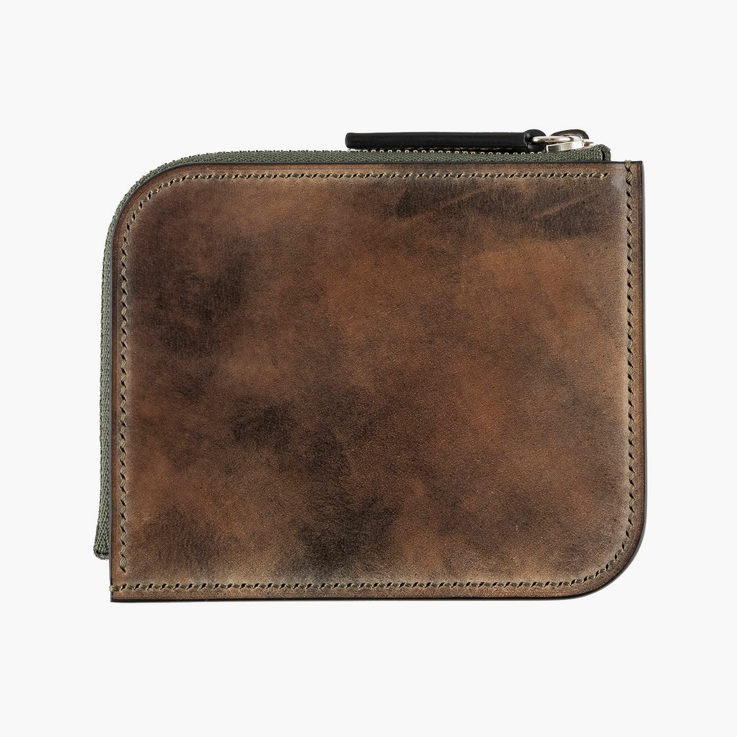 外装（ミュージアムコードバン）：Green、内装（国産牛革）：Green、ファスナー：Silver