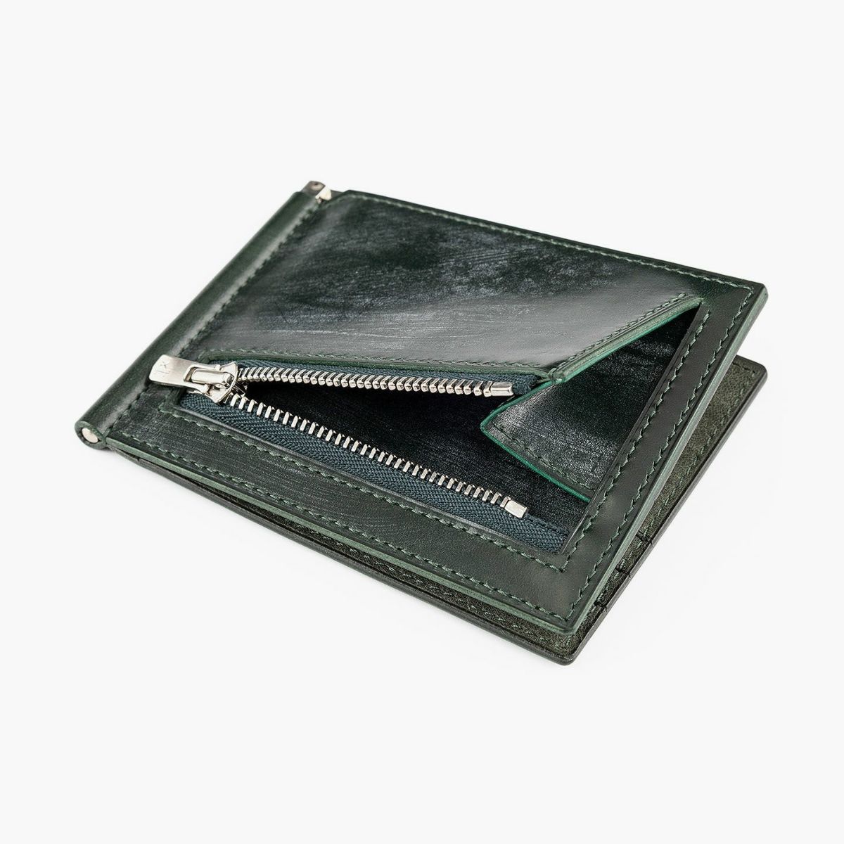 外装（ブライドル）：Green、内装（マルゴー）：Moss Green、金具：Silver、小銭入れ（外装背面）：有