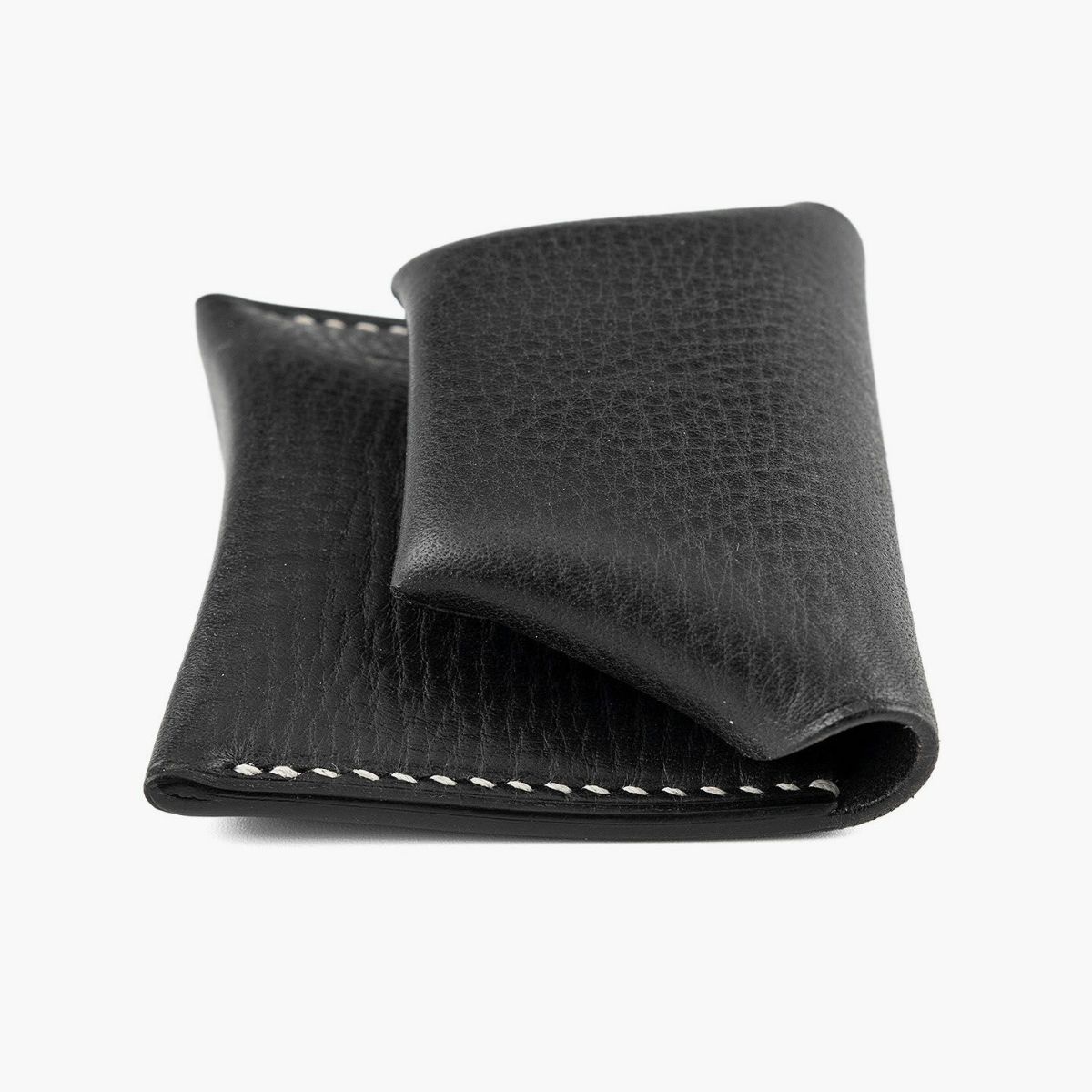 外装（リスシオ）：Black、糸色：Pearl Gray