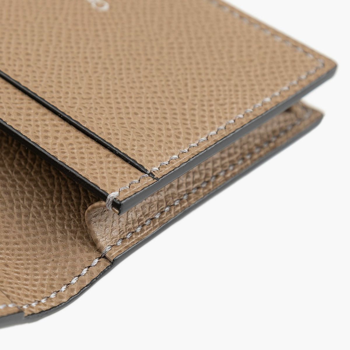 外装（クロコダイル）：Gray、内装（ダービー）：Etoupe