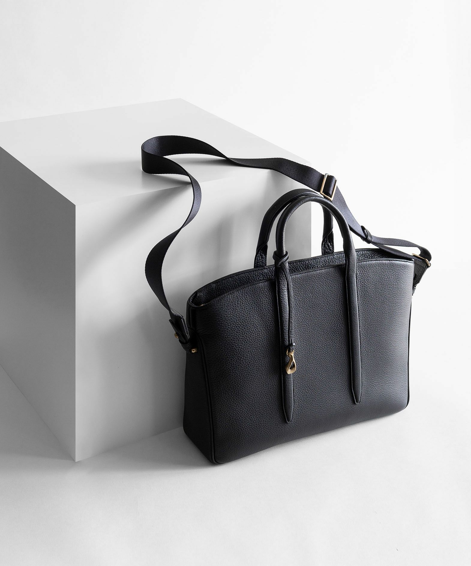 船底ブリーフケース “Glide”