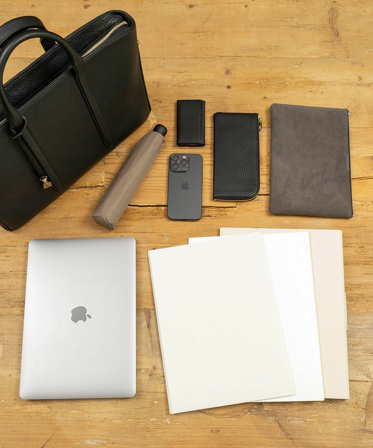 収納量の参考イメージとなります。　※Color：Black