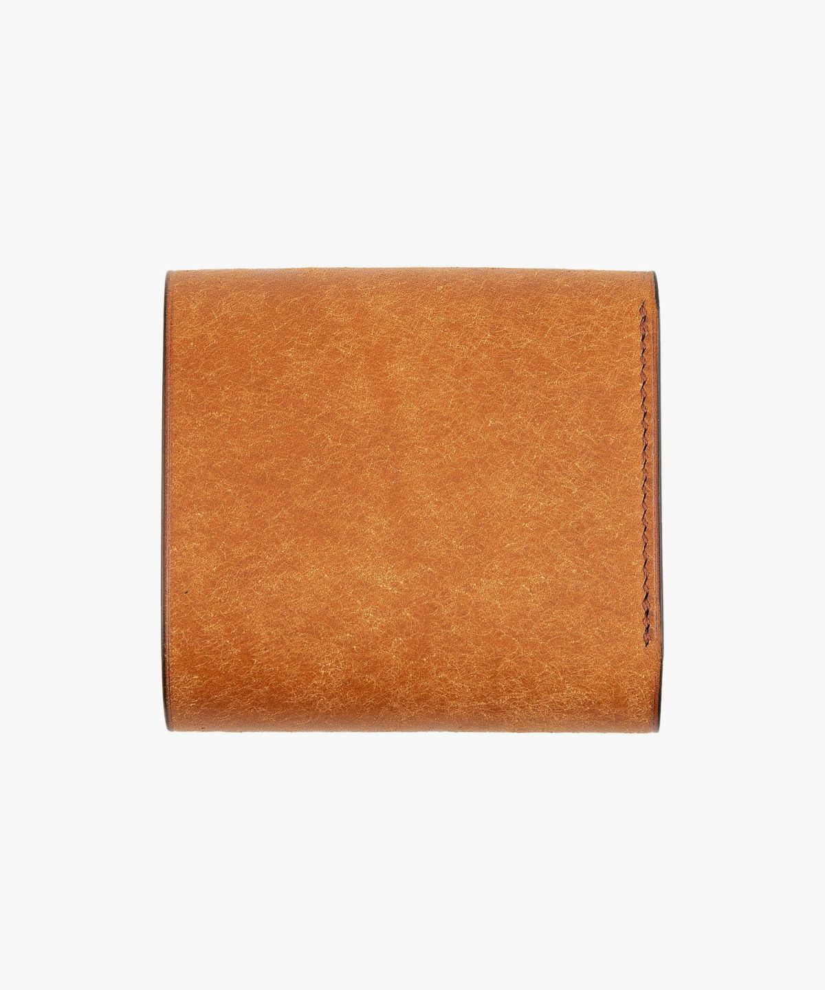 外装（プエブロ）：Cognac、内装（プエブロ）：Cognac、札入れ（リスシオ）：Cognac、ホック：Brass、糸色：Brown