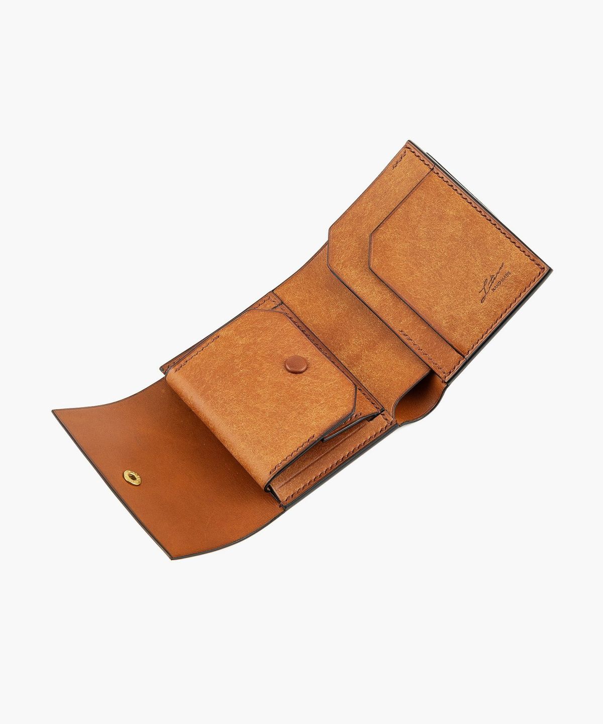 外装（プエブロ）：Cognac、内装（プエブロ）：Cognac、札入れ（リスシオ）：Cognac、ホック：Brass、糸色：Brown