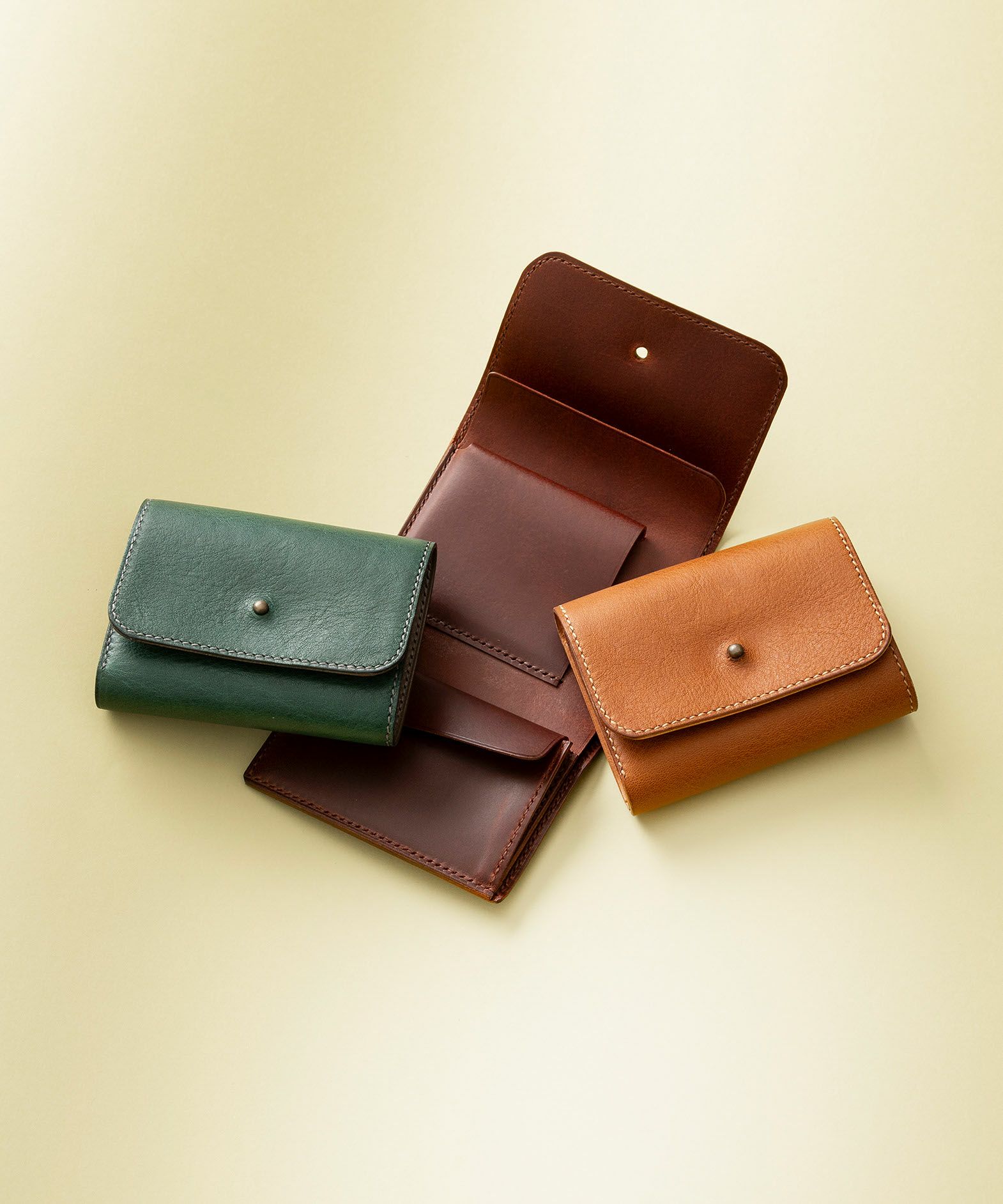 ミネルバボックス × ブッテーロ コンパクト三つ折り財布 “RIN”