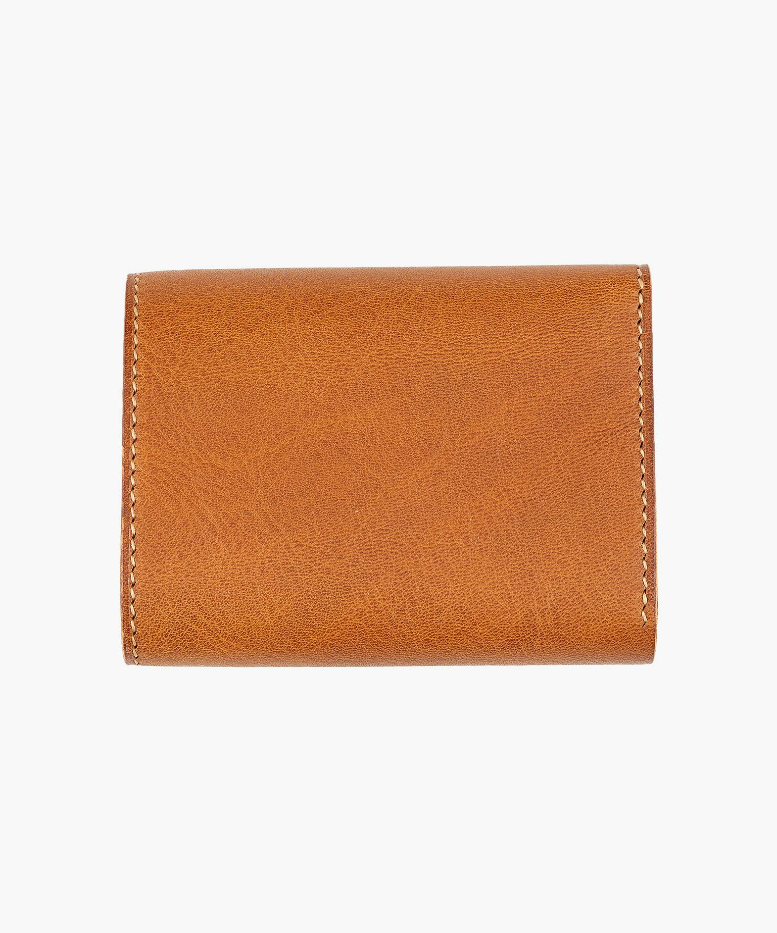 外装（ミネルバボックス）：Cognac、内装（ブッテーロ）：Tan、糸色：内装と同系色