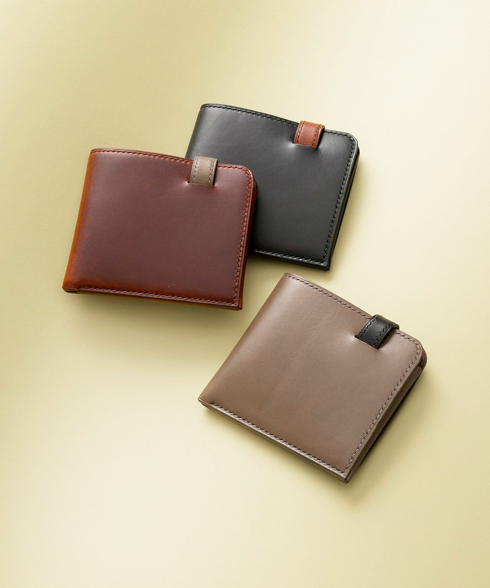 ブッテーロ L型コンパクトウォレット “HAKU”