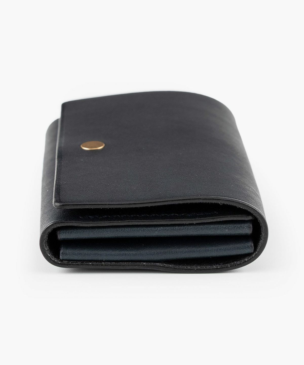 素材＆カラー（リスシオ）：Navy、留め具：イタリーホック