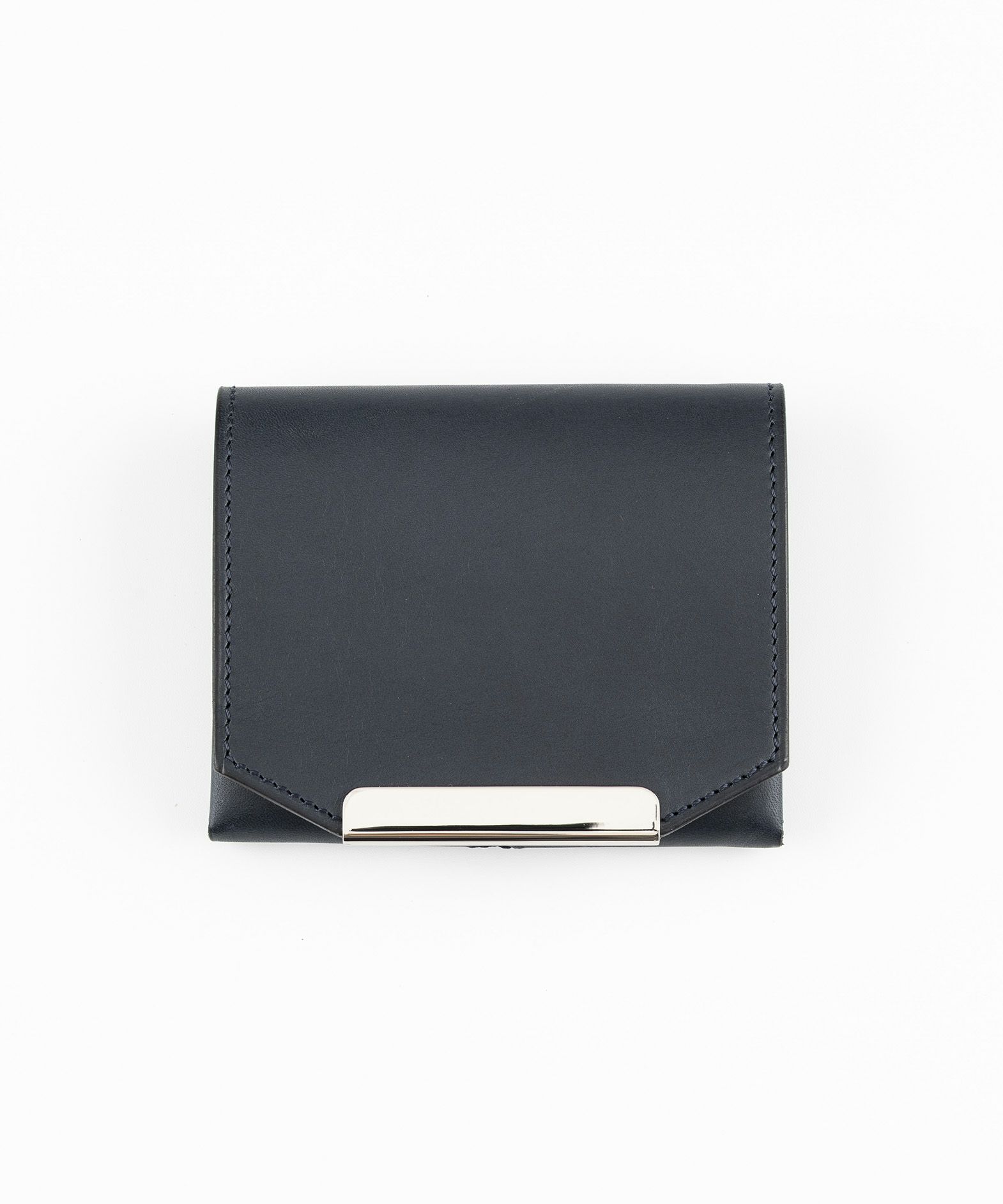 素材＆カラー（リスシオ）：Navy、金具：Silver、利き手：右利き用