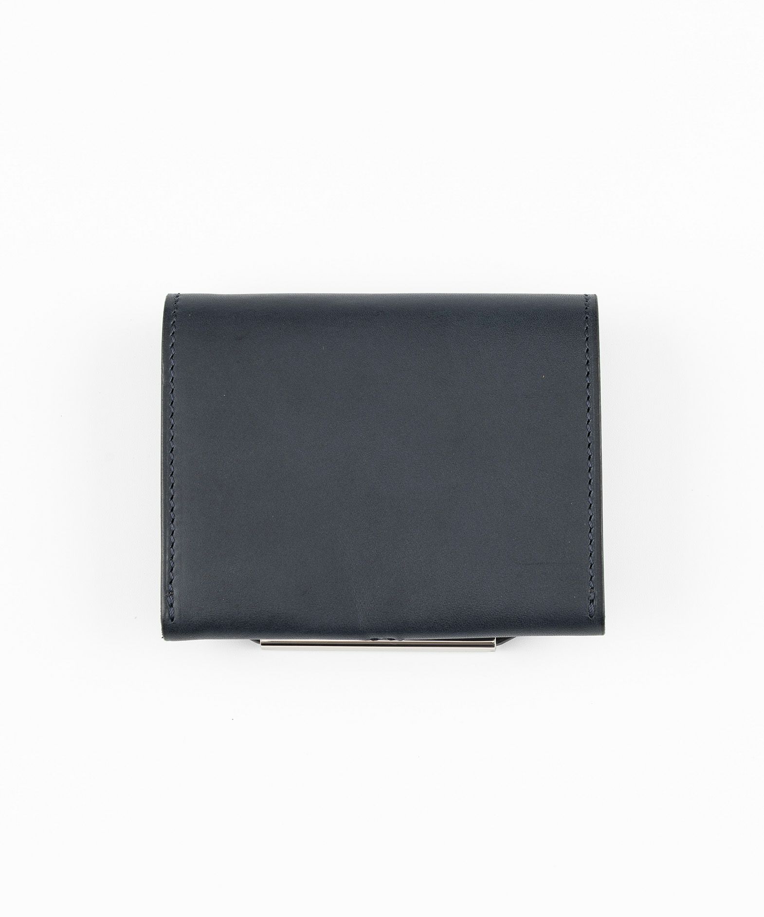 素材＆カラー（リスシオ）：Navy、金具：Silver、利き手：右利き用