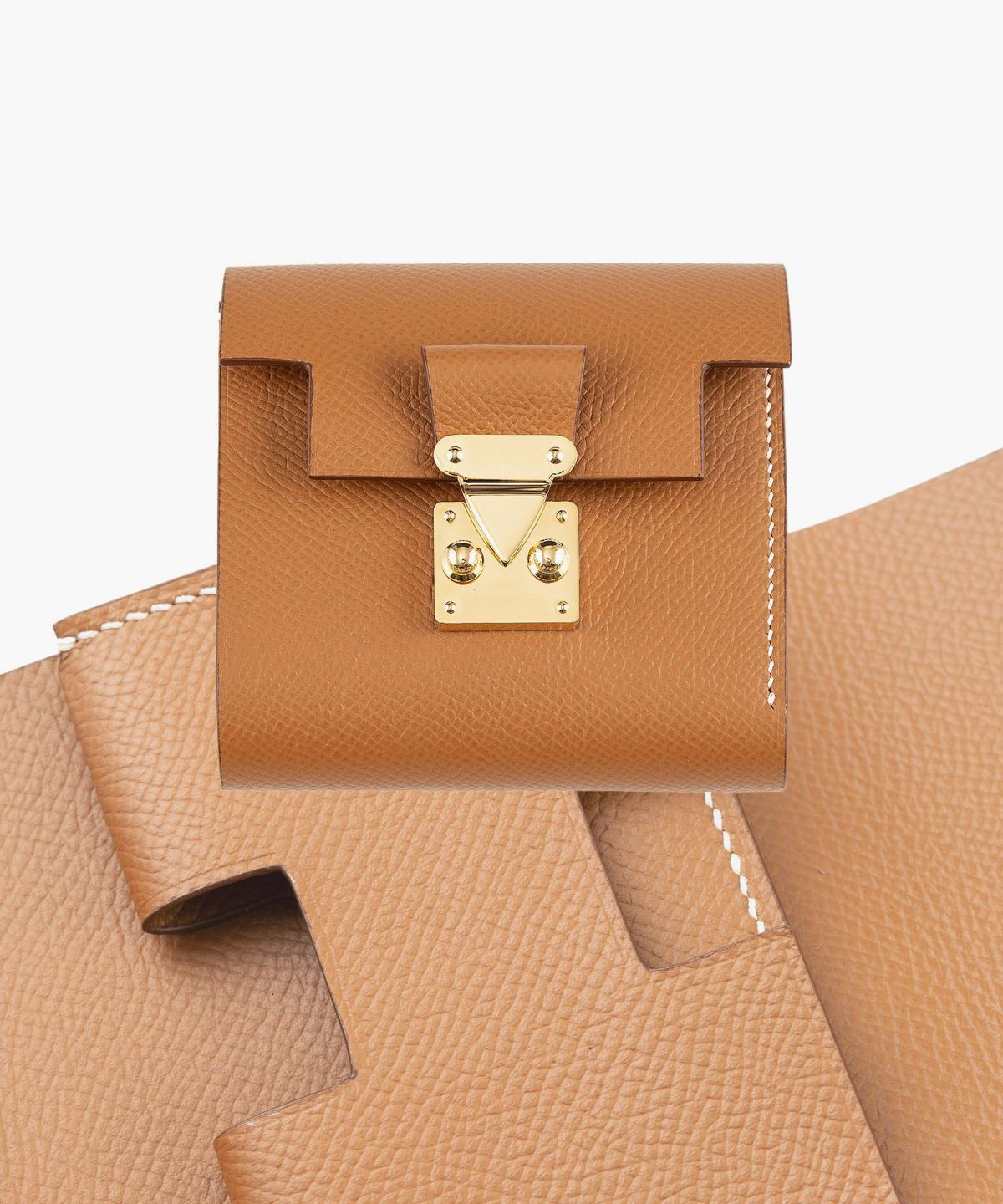 外装（ダービー）：Gold、内装（ダービー）：Gold、糸色：Natural、金具：Gold、利き手：左利き用