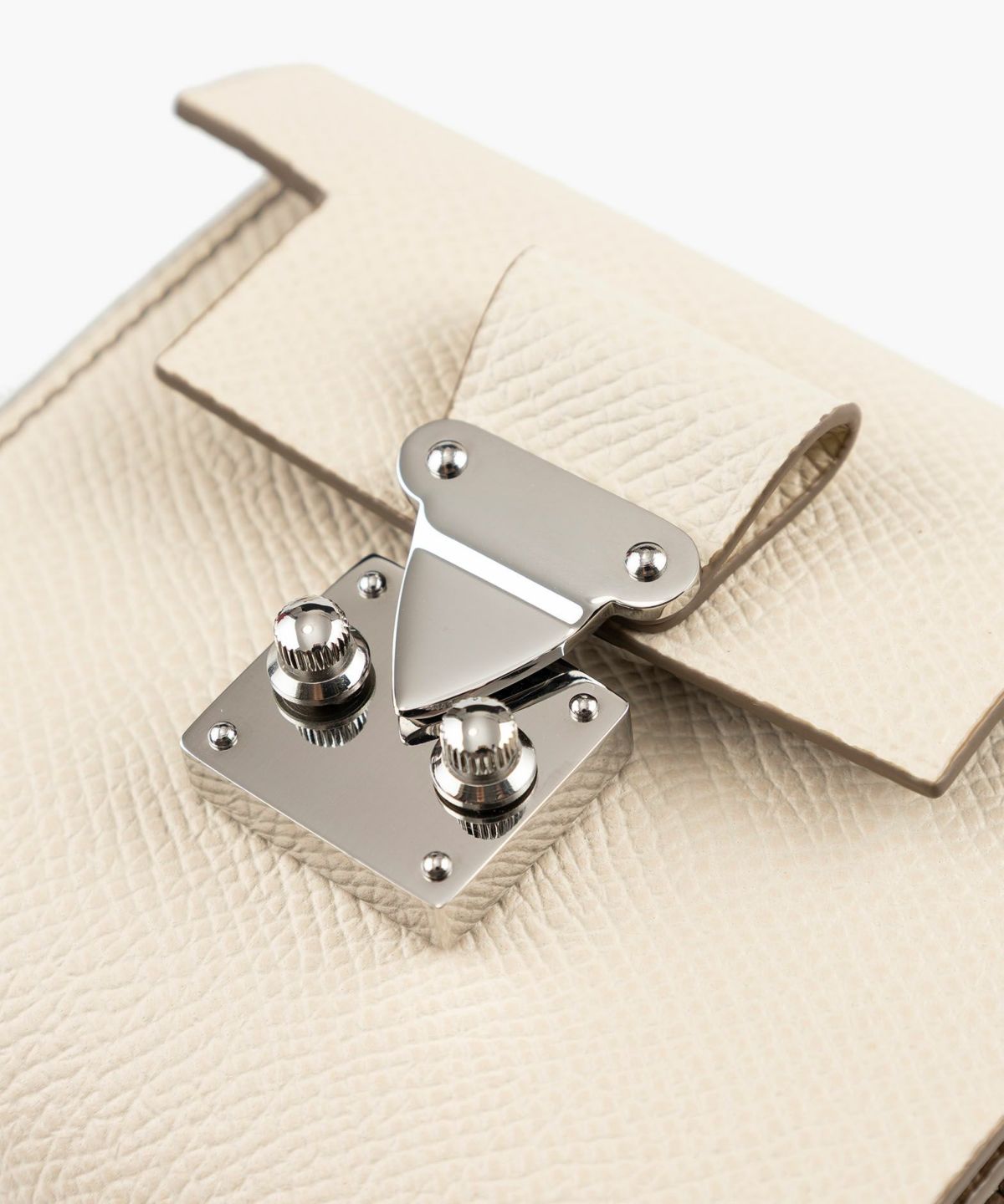 外装（ダービー）：Ivory、内装（ダービー）：Etoupe、糸色：Elepahnt Gray、金具：Silver、利き手：右利き用