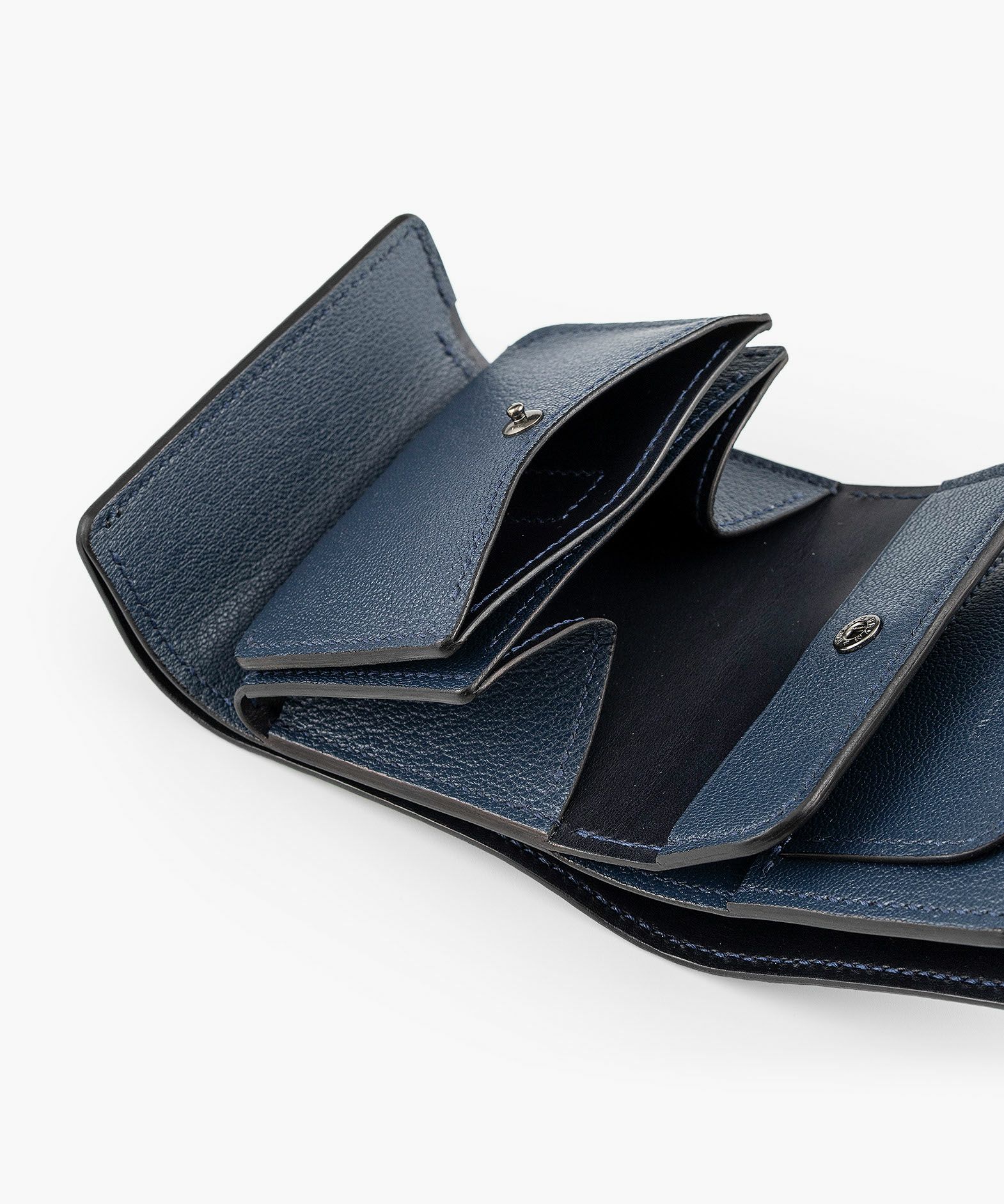 外装（シェーブル）：Navy、内装（シェーブル）：Navy、内装裏張り（ブルガロ）：Navy、糸色：Navy、ホック：Black