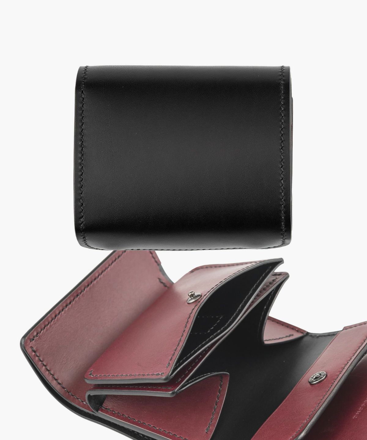 外装（ブルガロ）：Black、内装（ブルガロ）：Wine、内装裏張り（ブルガロ）：Black、糸色：Black、ホック：Black