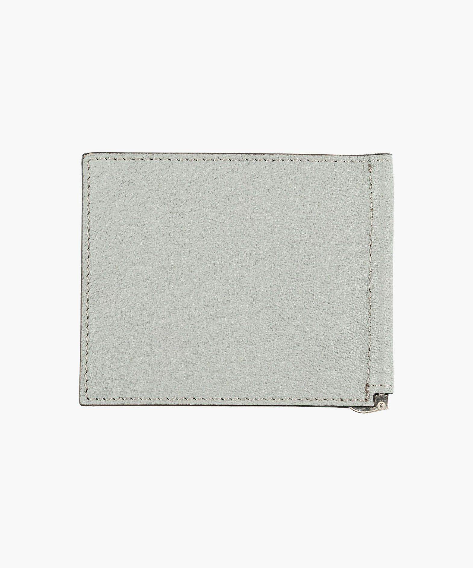 外装（シェーブル）：Gray、内装（ブッテーロ）：Black、金具：Silver
