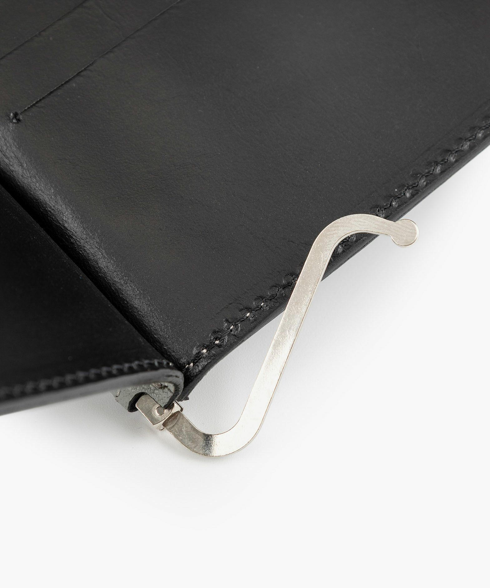 外装（シェーブル）：Gray、内装（ブッテーロ）：Black、金具：Silver