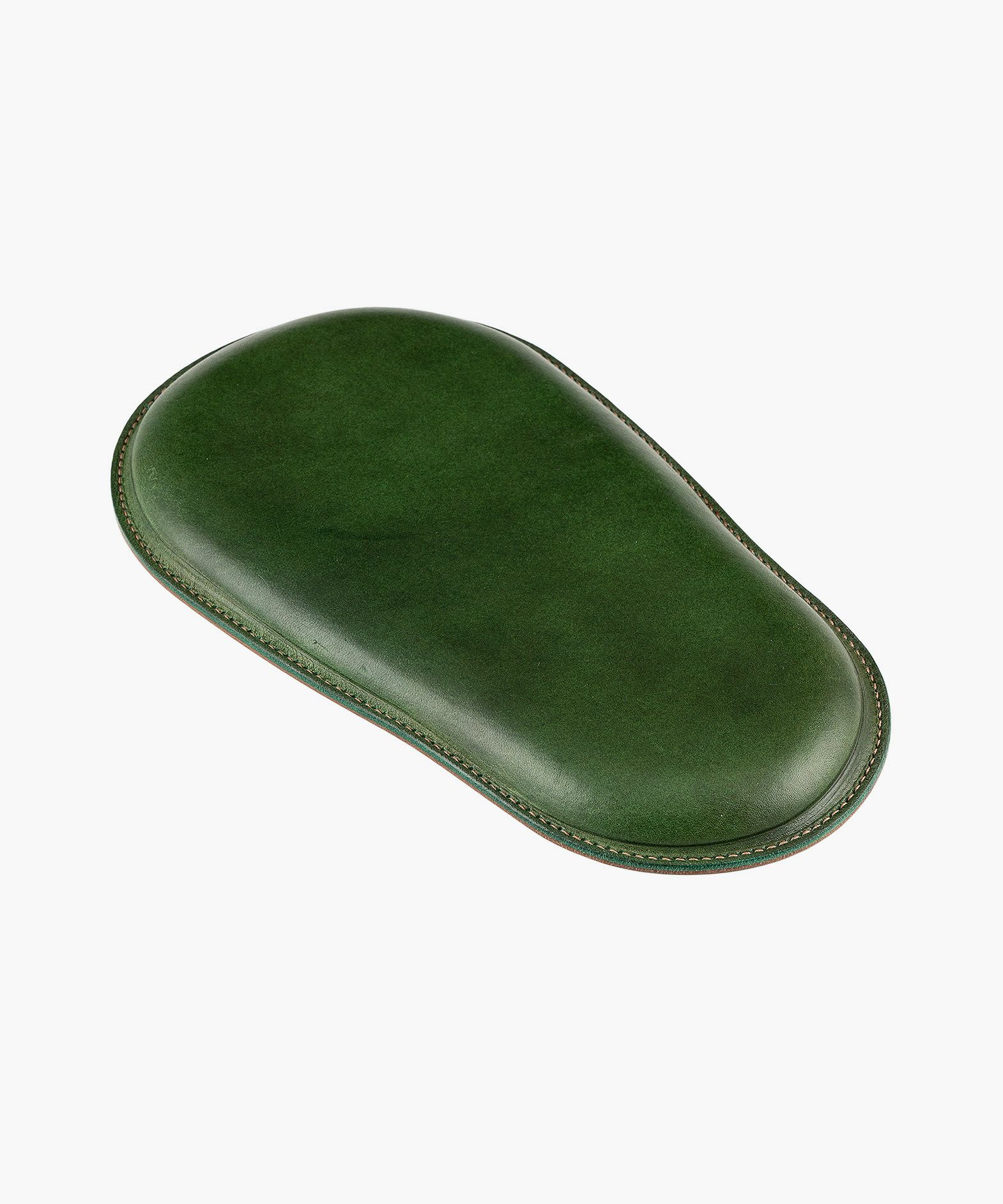 表面（ブッテーロ）：Camel、裏面（ブッテーロ）：Green、糸色：ハニーキャメル（144）